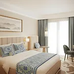 Livingston Grand Resort & Spa